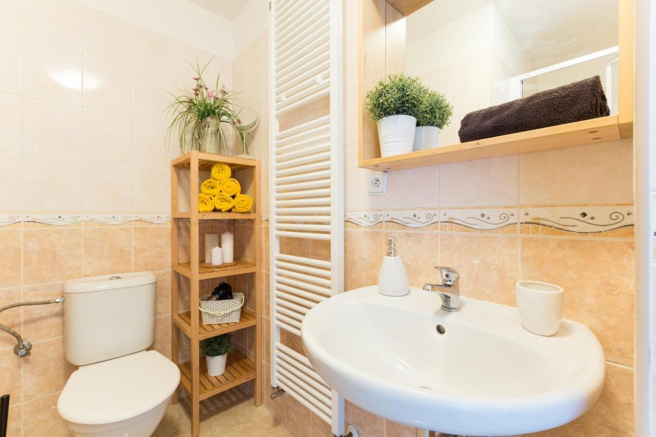 Jane'S Attic Apartment Praga Exterior foto