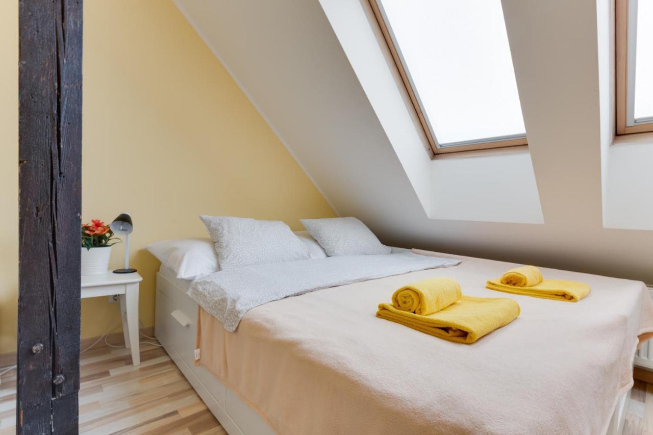Jane'S Attic Apartment Praga Exterior foto